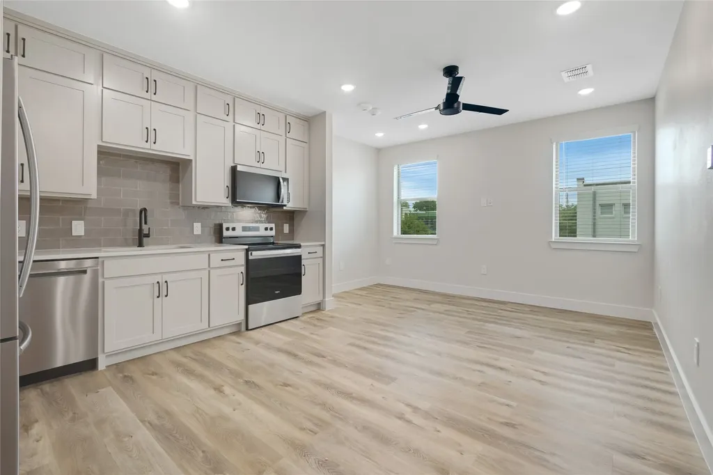 408 Foch Street Fort Worth TX 76107