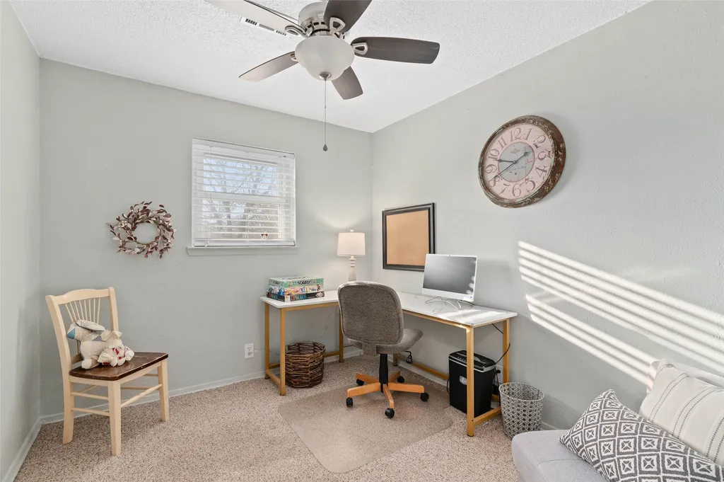 403 Magnolia Avenue Pottsboro TX 75076