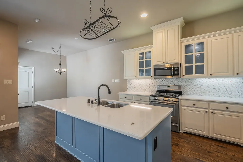 4017 Cascade Sky Drive Arlington TX 76005