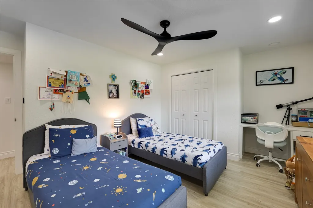 3631 Coral Gables Drive Dallas TX 75229