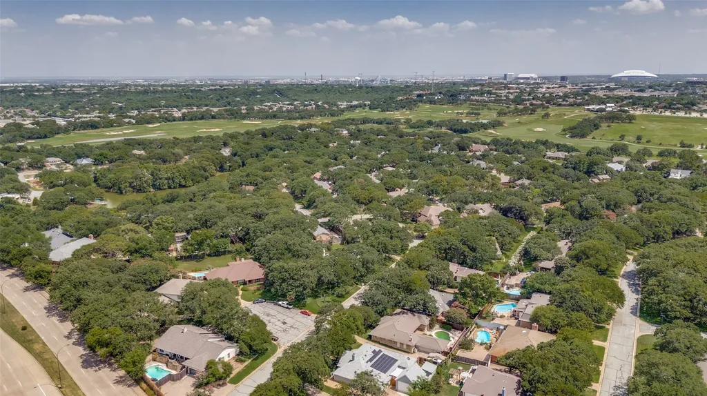 2708 Monarch Drive Arlington TX 76006