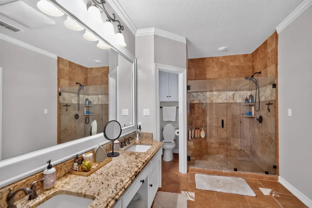 443 County Road 3342 Paradise TX 76073