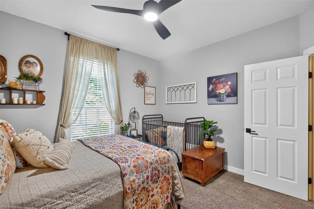 443 County Road 3342 Paradise TX 76073