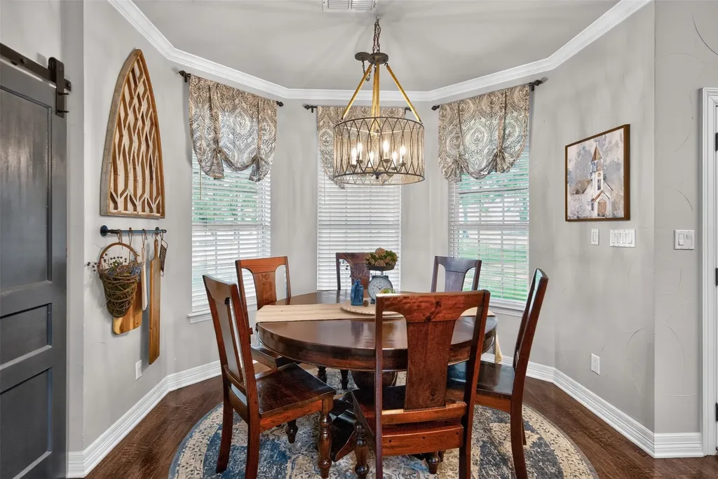 443 County Road 3342 Paradise TX 76073