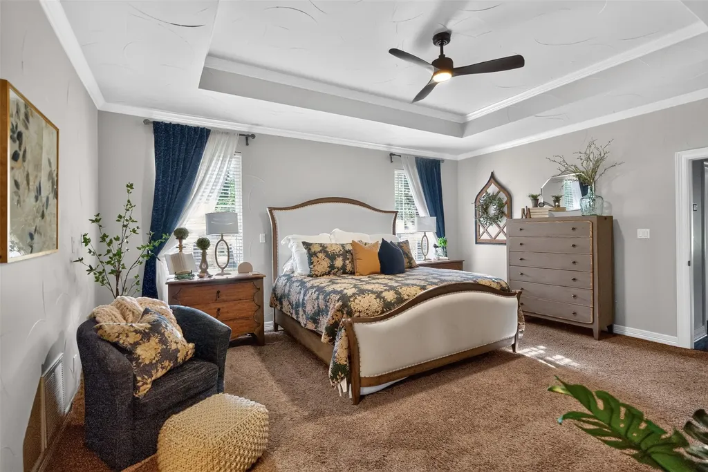 443 County Road 3342 Paradise TX 76073