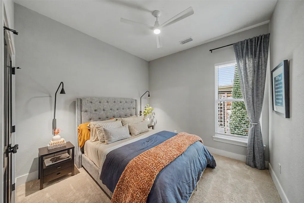 1209 Hilltop Drive Grapevine TX 76051