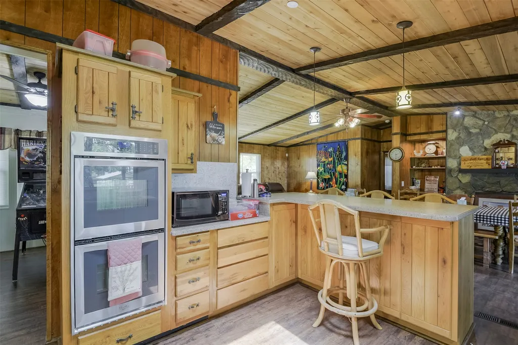 182 Indian Gap Road Mabank TX 75156