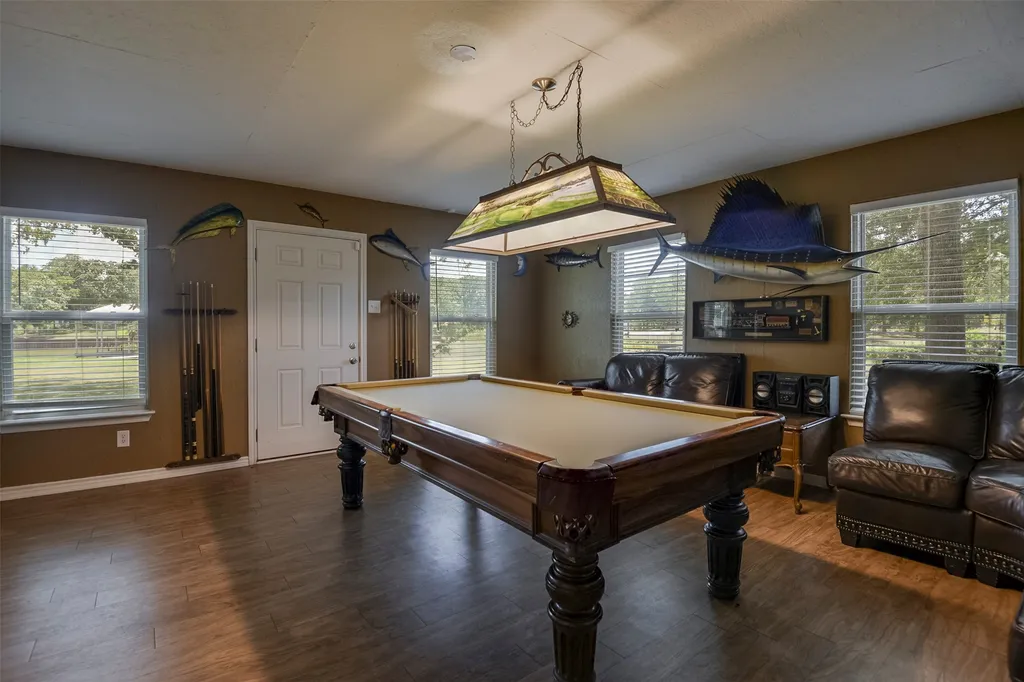 182 Indian Gap Road Mabank TX 75156