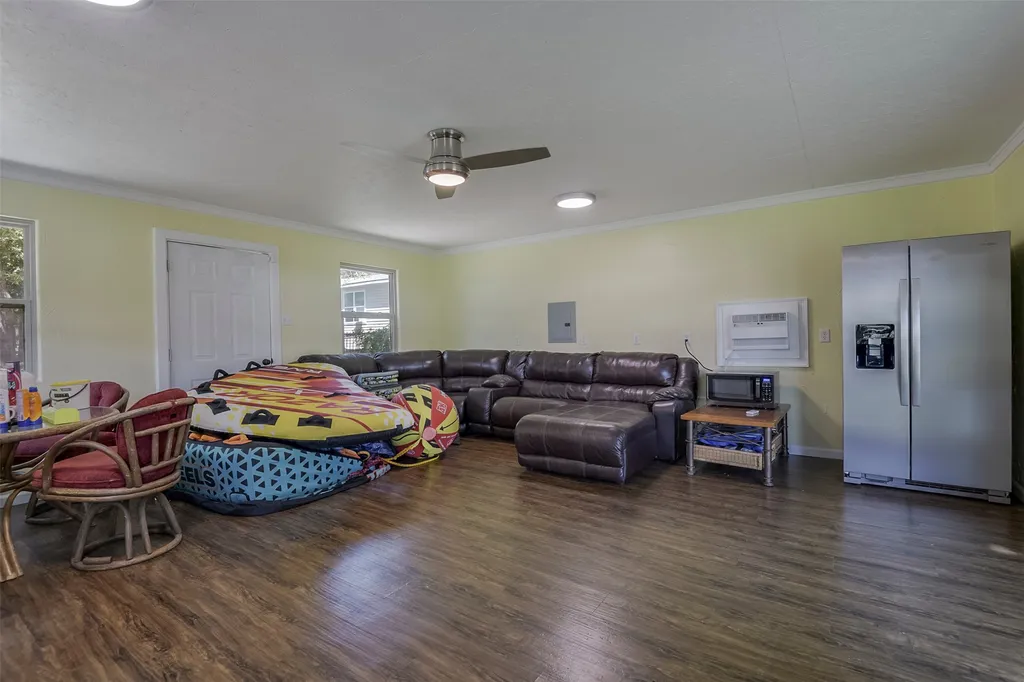 182 Indian Gap Road Mabank TX 75156