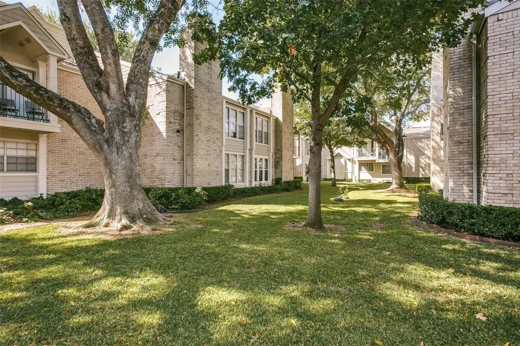 5881 Preston View Boulevard Dallas TX 75240