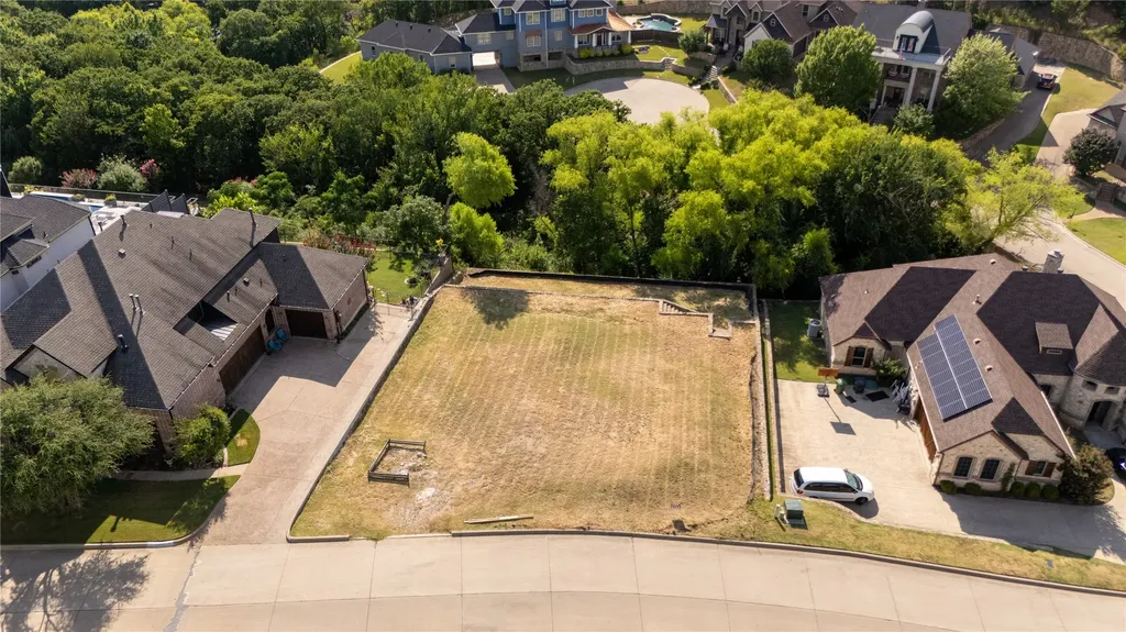 612 Rainbow Creek Court Arlington TX 76012