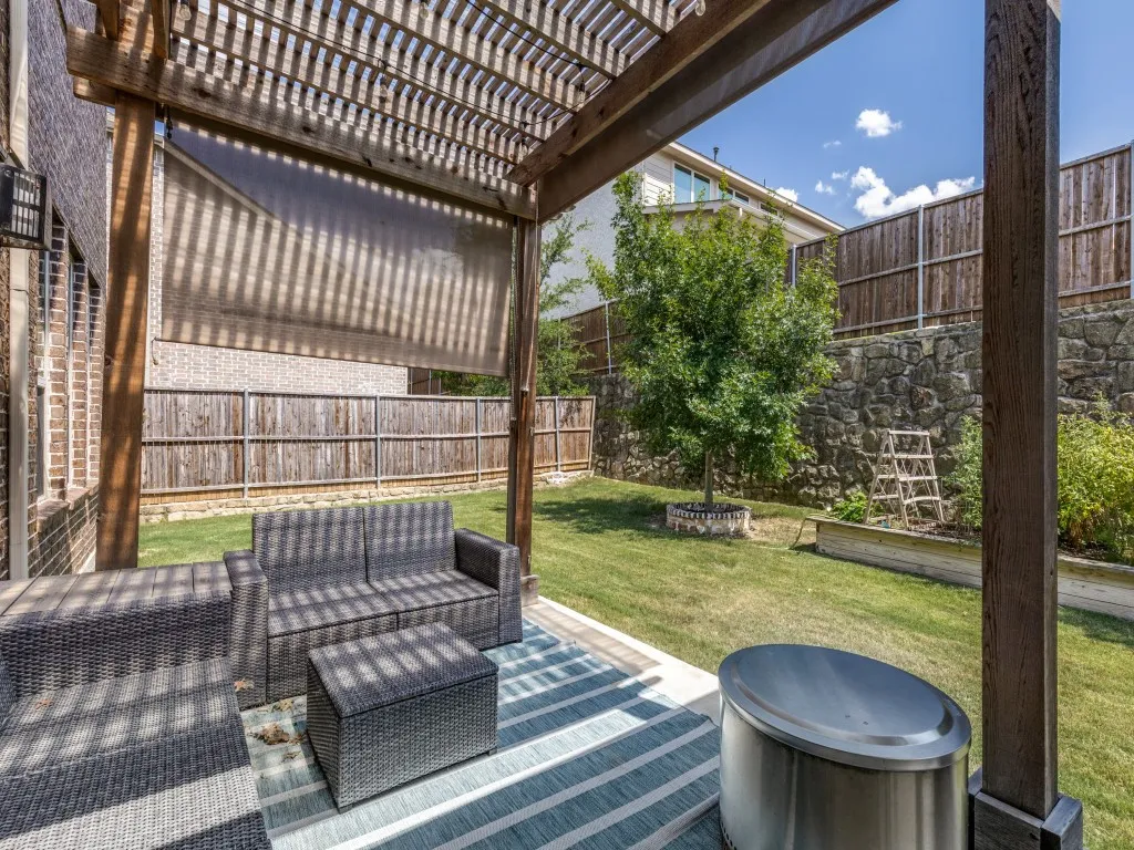 3396 Edgecreek Path Lewisville TX 75010