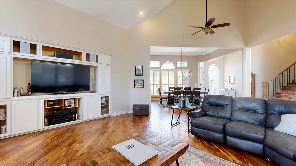 3107 Hillside Drive Highland Village TX 75077