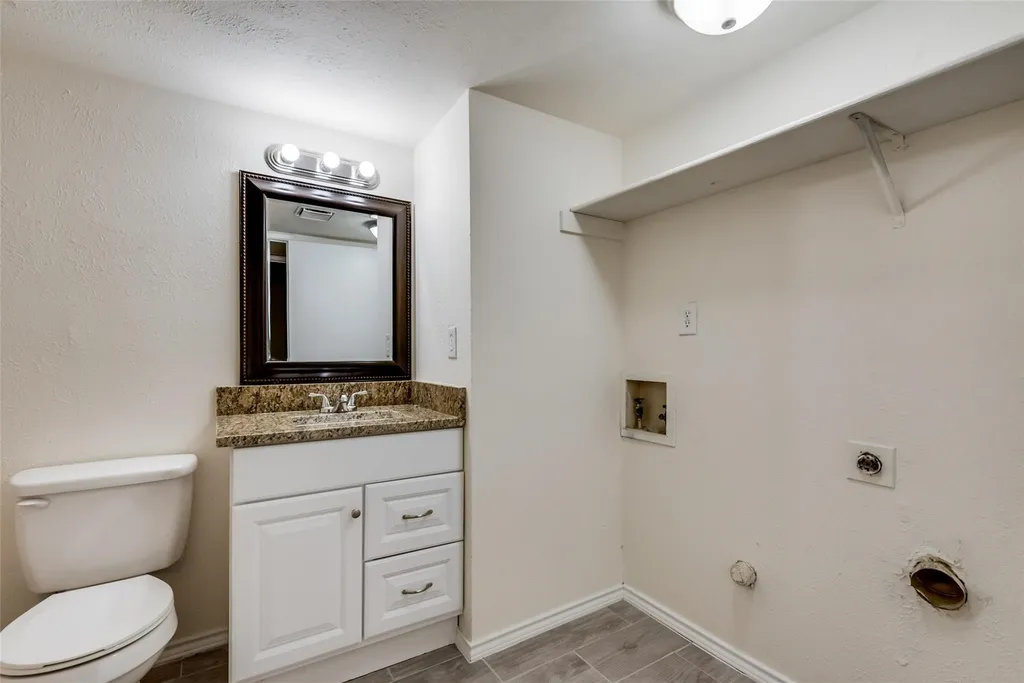 2315 Sunflower Drive Arlington TX 76014