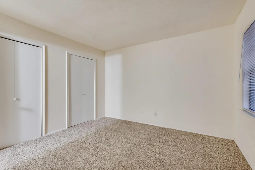 2315 Sunflower Drive Arlington TX 76014