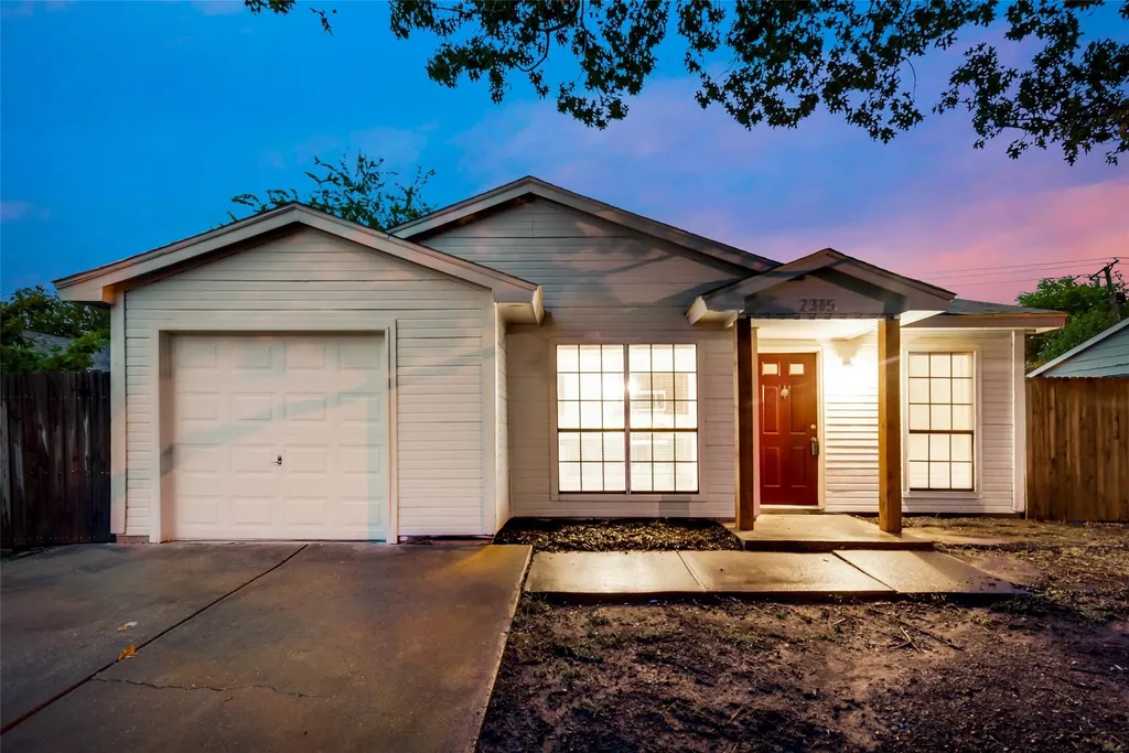 2315 Sunflower Drive Arlington TX 76014