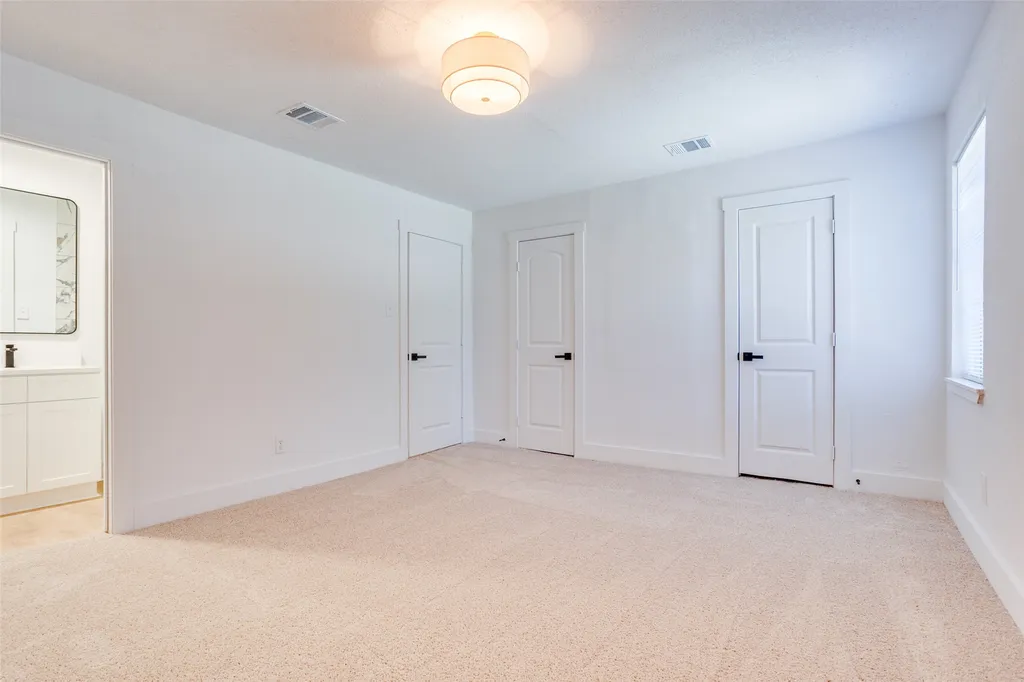 1614 Dakota Drive Garland TX 75043