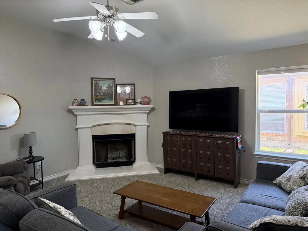 224 Spring Hollow Drive Saginaw TX 76131