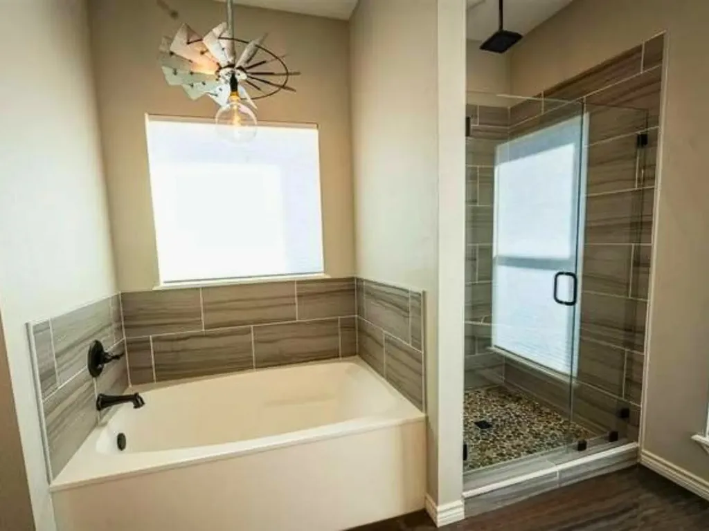 1094 County Road 2389 Alba TX 75410