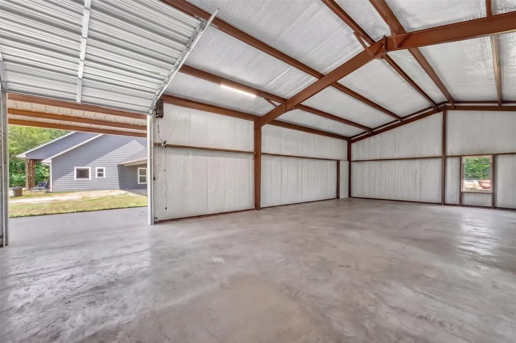 1094 County Road 2389 Alba TX 75410