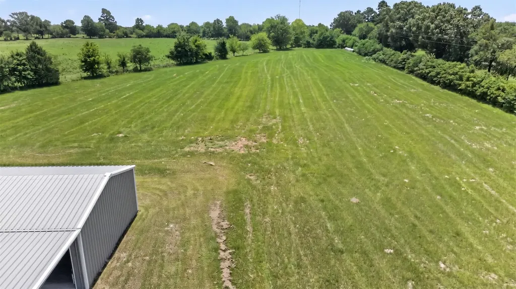 1094 County Road 2389 Alba TX 75410