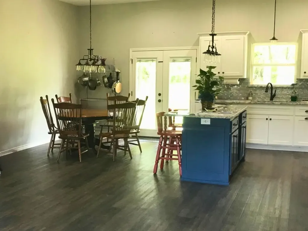 1094 County Road 2389 Alba TX 75410