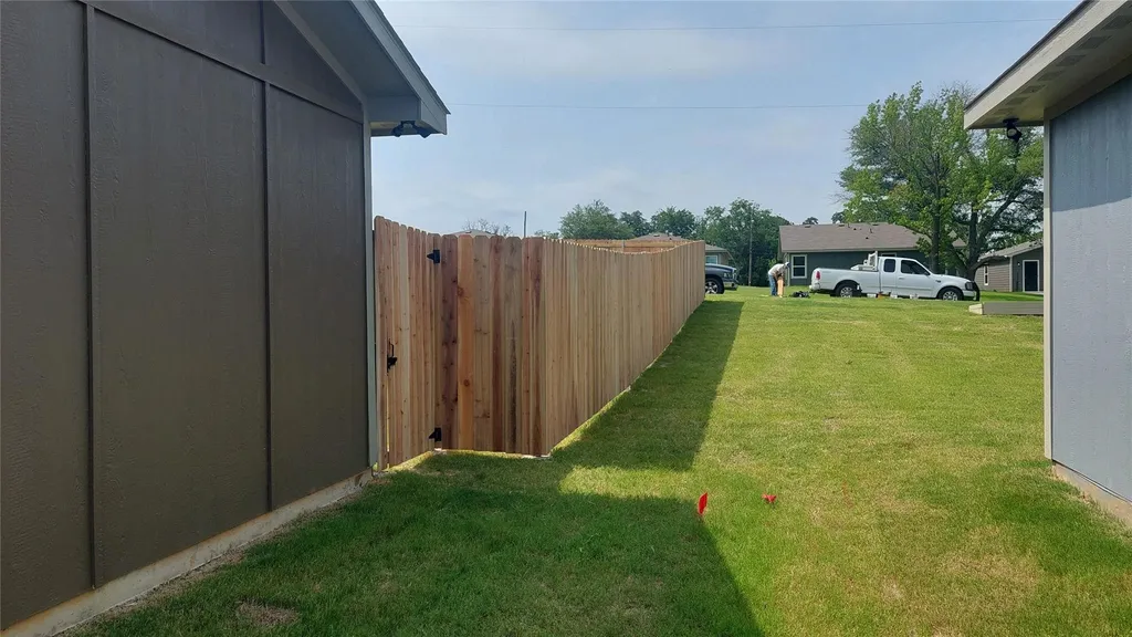 406 E Munson Street Denison TX 75021