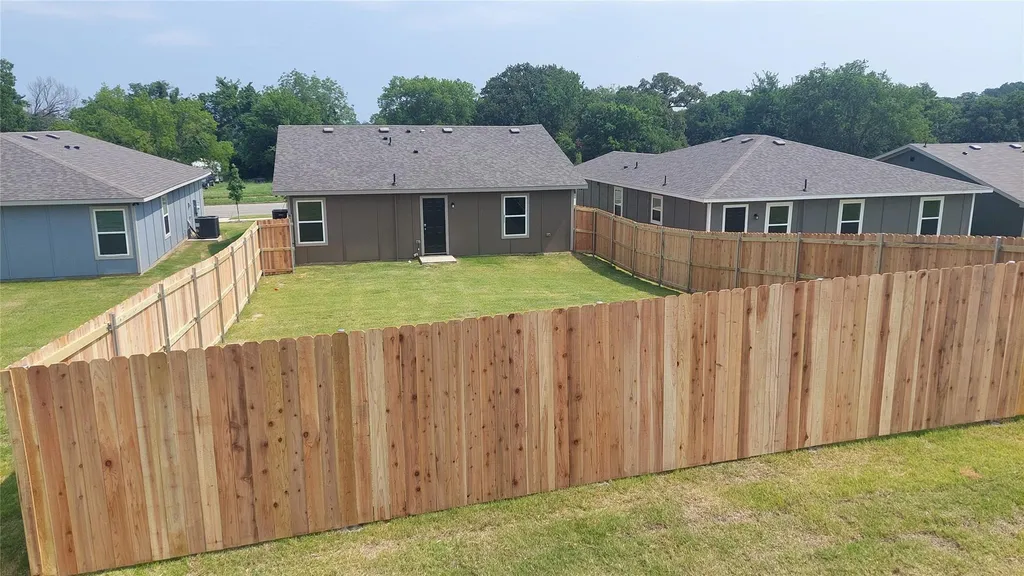 406 E Munson Street Denison TX 75021