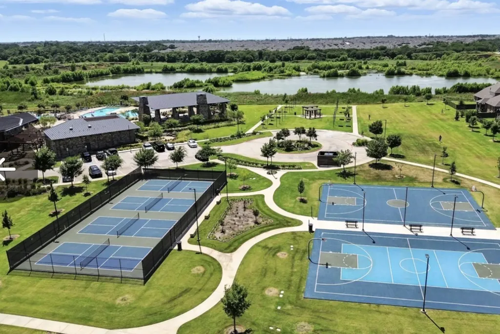 9809 Gooseneck Drive Aubrey TX 76227