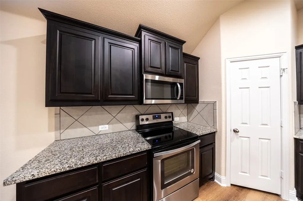 5725 Demi Sec Drive Mckinney TX 75070