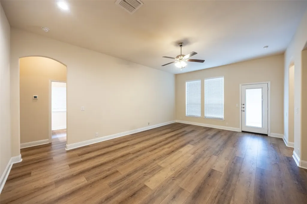 5725 Demi Sec Drive Mckinney TX 75070