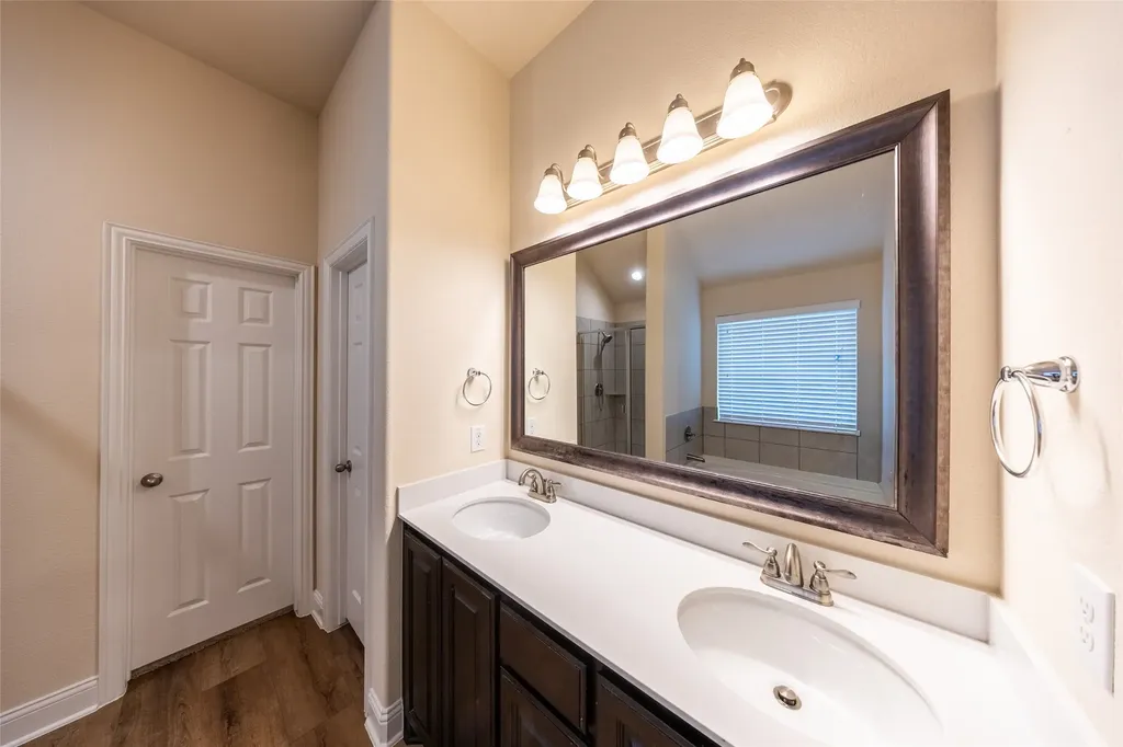 5725 Demi Sec Drive Mckinney TX 75070