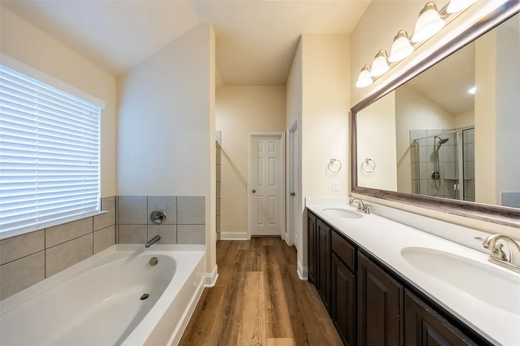 5725 Demi Sec Drive Mckinney TX 75070