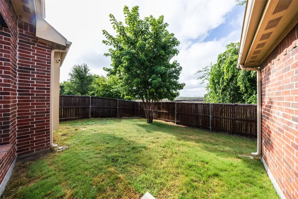5725 Demi Sec Drive Mckinney TX 75070