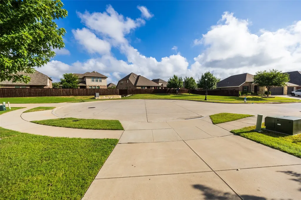 5725 Demi Sec Drive Mckinney TX 75070