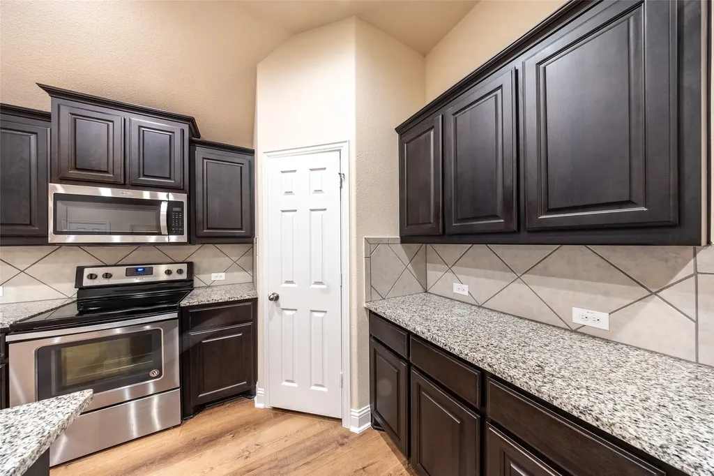 5725 Demi Sec Drive Mckinney TX 75070