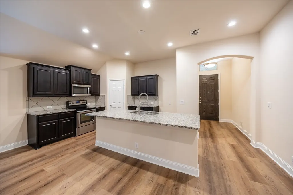 5725 Demi Sec Drive Mckinney TX 75070