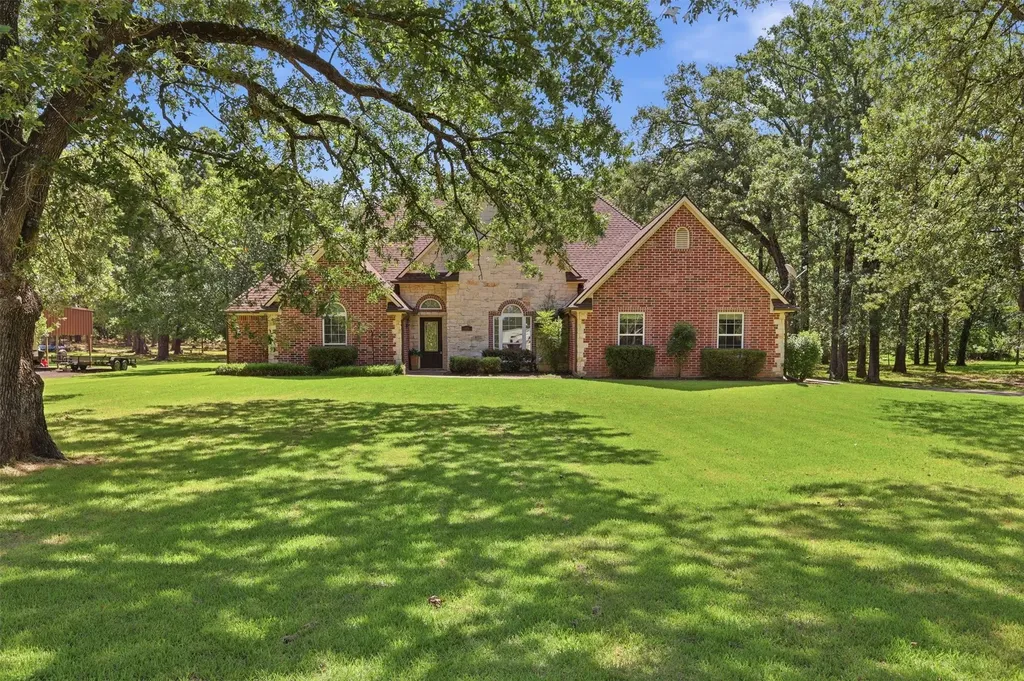 325 County Road 3646 Sulphur Springs TX 75482