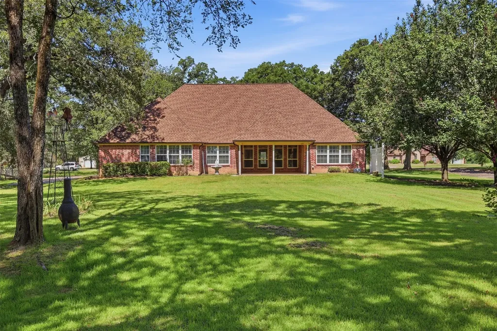 325 County Road 3646 Sulphur Springs TX 75482