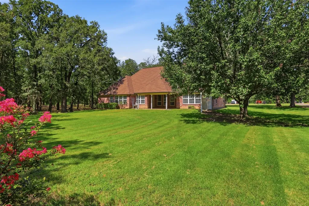 325 County Road 3646 Sulphur Springs TX 75482