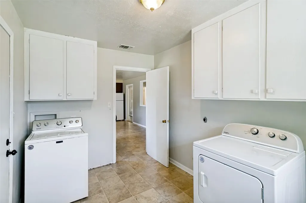 308 N Avenue C Springtown TX 76082