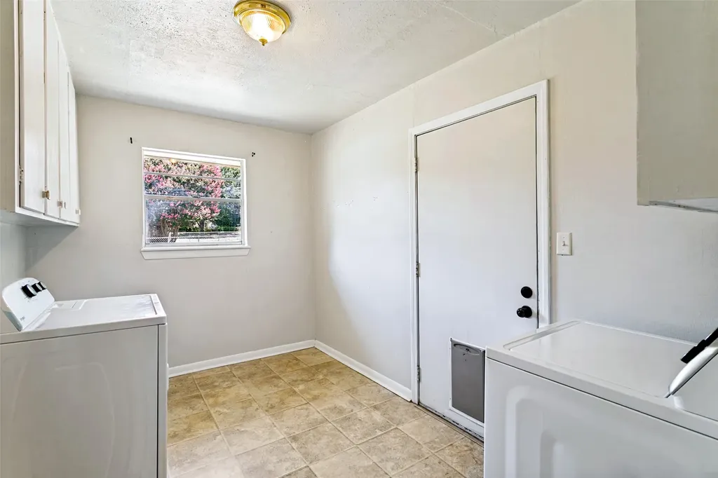308 N Avenue C Springtown TX 76082