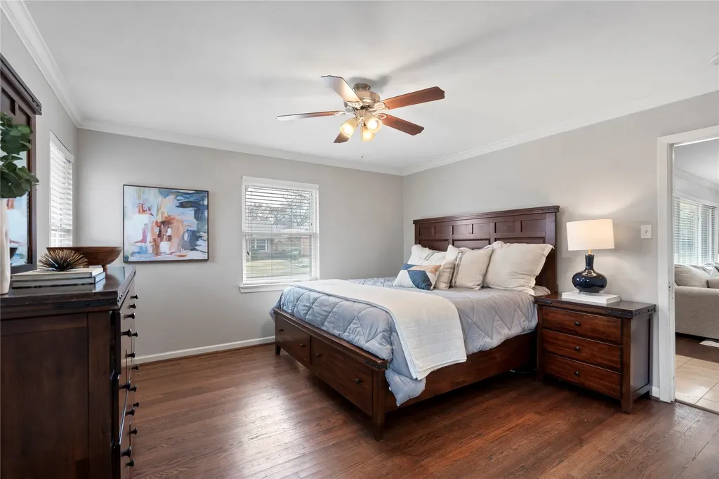 10615 Larchfield Lane Dallas TX 75238