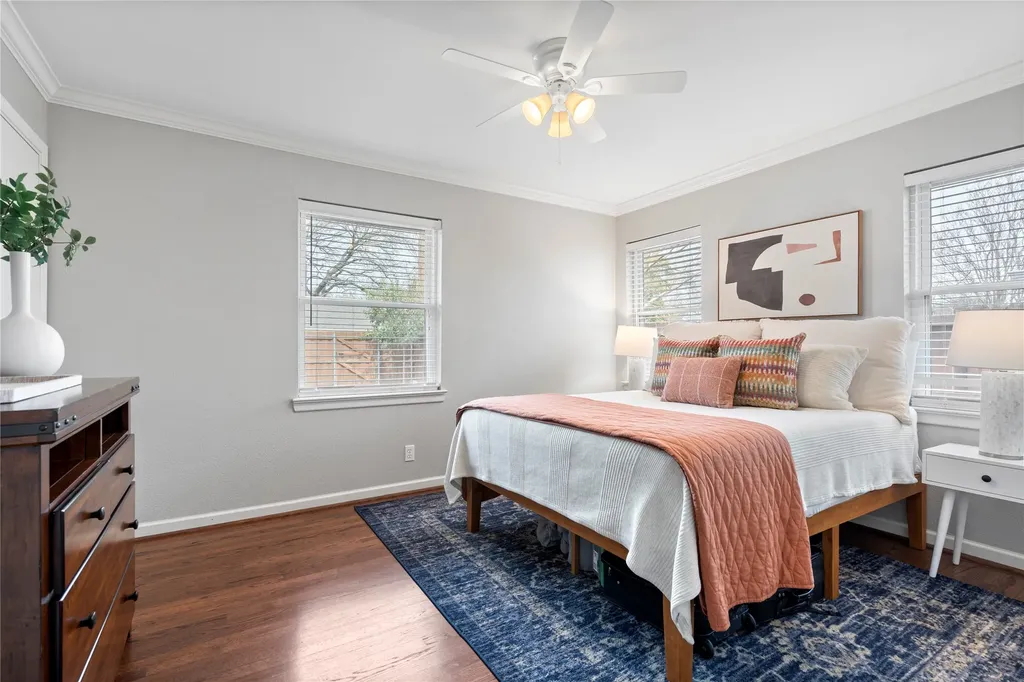 10615 Larchfield Lane Dallas TX 75238