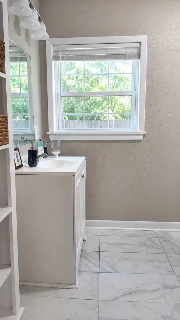 200 S Mimosa Street Paradise TX 76073
