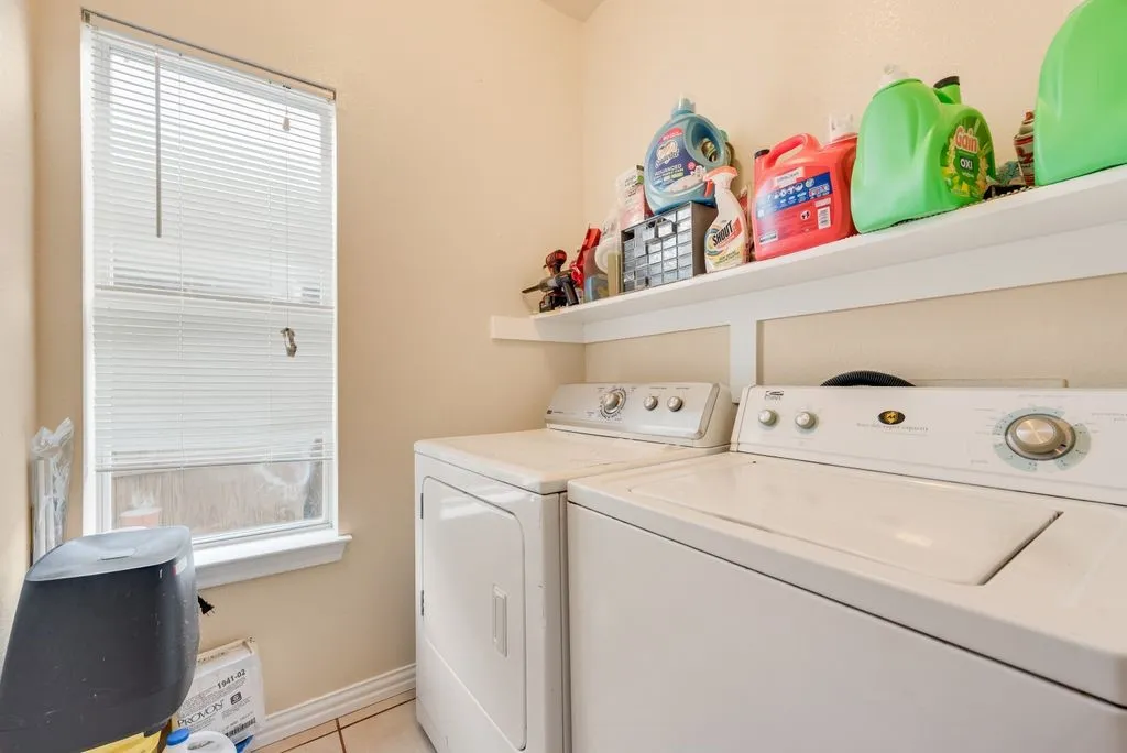 5715 Creekhollow Drive Arlington TX 76018