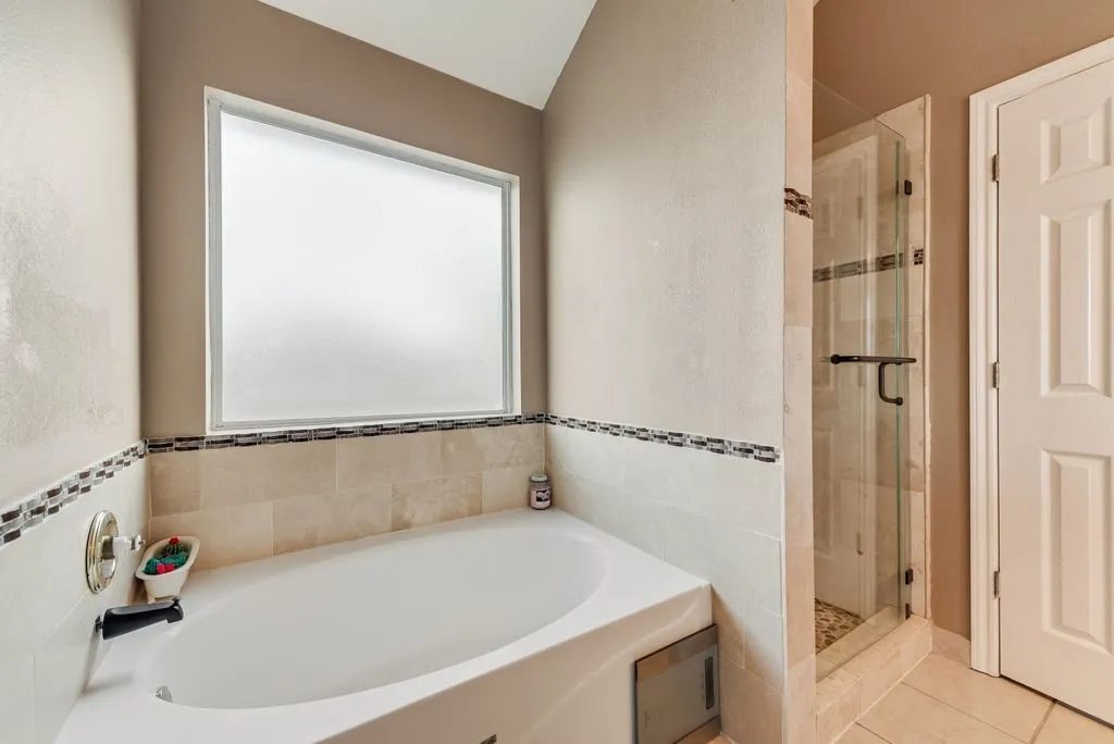 5715 Creekhollow Drive Arlington TX 76018