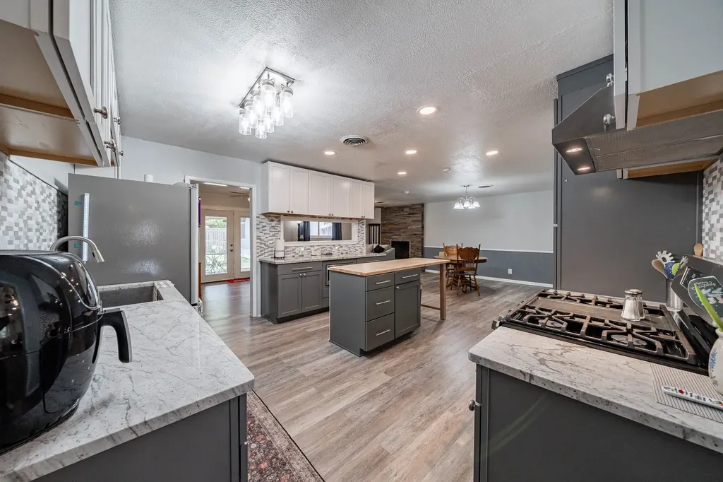 4350 Mary Lou Abilene TX 79606