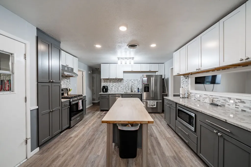 4350 Mary Lou Abilene TX 79606