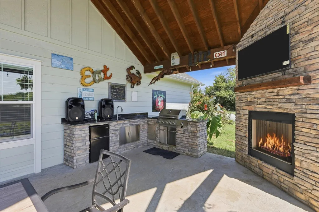 3344 County Road 3512 Dike TX 75437